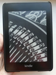 Електронна книга Amazon Kindle Paperwhite 10th Gen. 8GB Black