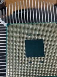 Процессор AMD Ryzen 3 3200G (3.6GHz 4MB 65W AM4) Multipack (YD320GC5FIMPK)