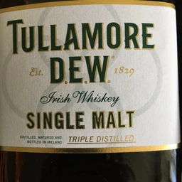 Віскі Tullamore Dew Single Malt 18 років витримки 0.7 л 41.3% (5391516892162) фото від покупців 1