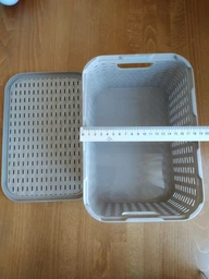 Кошик для побутових мов із кришкою "Ротанг" 10 л 33*23.5*16 см Irak Plastik SP-295