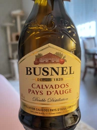 Кальвадос Busnel Pays D'Auge 0.7 л 40% (3192200003381)