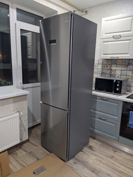 Двухкамерный холодильник Bosch KGN39XI326 фото от покупателей 12