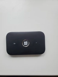 Мобильный 3G/4G Wi-Fi роутер Huawei E5573