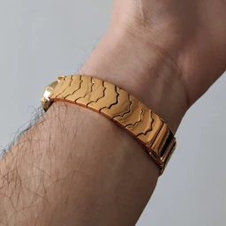 Ремешок MiJobs V-shape металлический для Xiaomi Mi Band 6/5/4/3 Silver (MJ5VMS004S) фото от покупателей 3