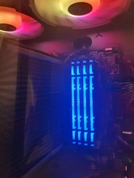 Оперативная память HyperX DDR4-3200 16384MB PC4-25600 (Kit of 2x8192) Predator RGB (HX432C16PB3AK2/16)