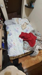 Комплект двоспальний надувний матрац із ручним насосом і 2 подушками Intex 64765