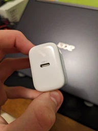 Мережевий зарядний пристрій UGREEN CD241 Mini PD 20W Fast Charger USB Type-C White (10220) фото від покупців 4
