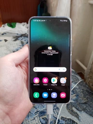 Мобильный телефон Samsung Galaxy S22 8/128GB Pink (SM-S901BIDDSEK) фото от покупателей 13