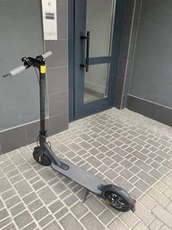 Электросамокат Xiaomi Mi Electric Scooter 1S Black (FBC4019GL/DDHBC05NEB) фото от покупателей 9
