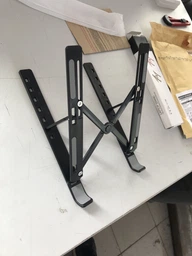 Складная подставка для ноутбука и планшета с регулировкой высоты Laptop Stand фото от покупателей 3