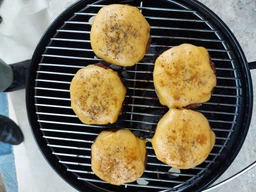 Угольный гриль Weber Smokey Joe Premium 37 см Black (1121004)