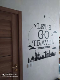 Вінілові наклейки Let's go travel (текстова наклейка подорожі текст на стіну) глянець 1120х1200 мм фото від покупців 2
