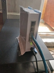 Бездротовий маршрутизатор Mikrotik hAP lite TC RB941-2ND-TC (N300, 650MHz/32Mb, 4x10/100 Ethernet ports, 1,5 dBi, Tower Case) фото від покупців 4