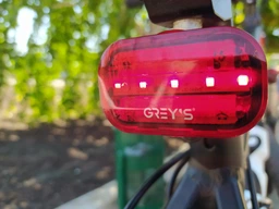 Велосипедный задний фонарь Grey`s 60 х 20 х 40 мм (GR11110) фото от покупателей 6