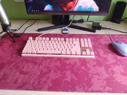 Ігрова поверхня Varmilo Phoenix Desk Mat XL Speed (ZDB037-01) фото від покупців 1