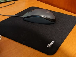 Игровая поверхность TRUST Mouse Pad M Black (250*210*3 мм) (24193_TRUST) фото от покупателей 14