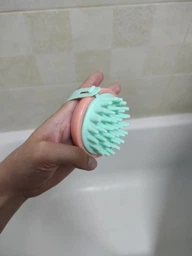 Силиконовая массажная щетка для кожи головы Masil Head Cleaning Massage Brush (8809744060385) фото от покупателей 1
