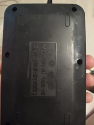 Сітковий фільтр XOKO SP-3-3-1, 2 м, 3 EU розетки, 1 міжнародна розетка, 3 USB сірий фото від покупців 11