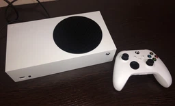 Игровая консоль Microsoft Xbox Series S (889842651386) фото от покупателей 1