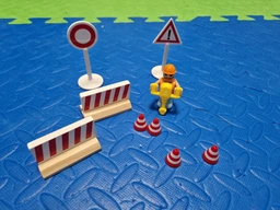 Дитяча дерев'яна залізниця Будівельний майданчик PlayTive Junior 59 елементів фото от покупателей 3