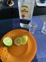 Текила Jose Cuervo Especial Silver 0.7 л 38% (7501035042308)