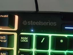 Клавіатура SteelSeries Apex 3 Чорна РКР (64795BK) 231775 фото від покупців 8