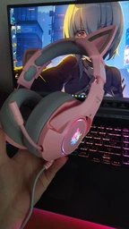 Ігрові навушники Onikuma K9 з мікрофоном та LED RGB підсвічуванням котячі вушка провідні Pink-Blue фото від покупців 12