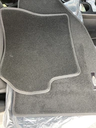 Килимки в салон Стандарт для Mazda 5 '10-15 чорні текстильні (комплект) фото від покупців 17
