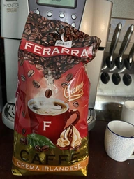 Кофе в зернах Ferarra Crema Irlandese с ароматом ирландского крема 1 кг (4820198875183) фото от покупателей 11