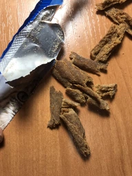 Ласощі Trixie Premio Sticks with Salmon & Trout для котів палички з лососем та фореллю 5 г 5 шт (4011905427256) фото від покупців 7