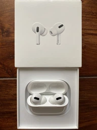 Наушники AirPods Pro with MagSafe Charging Case 2021 (MLWK3TY/A) фото от покупателей 3