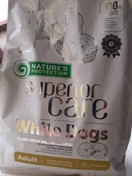 Сухий корм для собак дрібних порід з білою шерстю Nature's Protection Superior Care White Dogs Adult Small з ягням 17 кг (4771317459930) фото від покупців 4