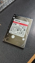 Жорсткий диск для ноутбука 2.5" 1TB Toshiba (HDWL110UZSVA) фото від покупців 9