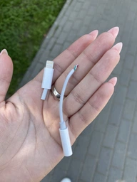 Переходник адаптер Lightning to 3.5 mm Headphone Jack Adapter Белый