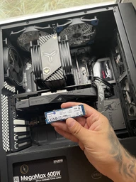 SSD диск Kingston NV1 250GB NVMe M.2 2280 PCIe 3.0 x4 (SNVS/250G) фото от покупателей 4