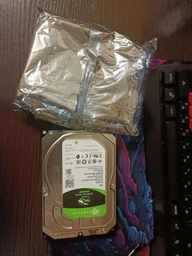 Накопитель HDD SATA 2.0TB Seagate BarraCuda 7200rpm 256MB (ST2000DM008) фото от покупателей 1