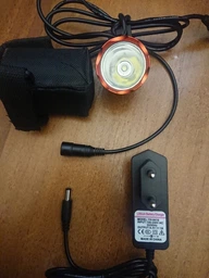 Зарядное устройство для аккумуляторов Li-ion 8.4V1A,штекер 5,5,BOX Voltronic YH-08410