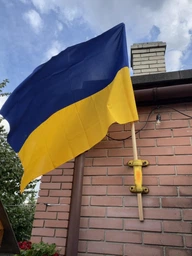 Тованное деревянное древко, сосновый черенок для флага, флагшток деревянный под флаг 160х2.8 см фото от покупателей 1