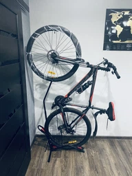 Домашня велосипедна парковка стійка для велосипеда 700C / 26" / 27.5" фото від покупців 8