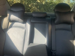 Автомобильная подушка АвтоХоп на подголовник Черная фото от покупателей 4