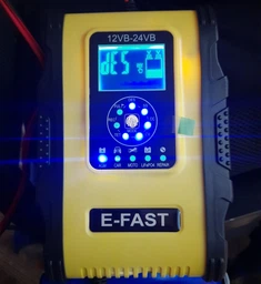Автоматическое зарядное устройство для автомобильного аккумулятора E-FAST TK-500 (12А) с функцией восстановления АКБ