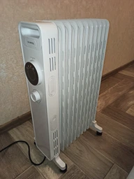 Масляный радиатор обогреватель напольный Kumtel LUX-1230S 2300 Вт 11 секций 30 кв м Черный фото от покупателей 1