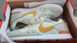 Мужские кроссовки Nike Venture Runner CK2944-400 44 (10US) 28 см Темно-синие (193658089715) фото от покупателей 8