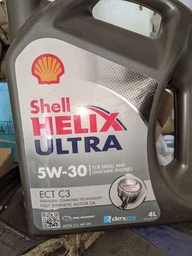 Моторна олива Shell Helix Ultra ECT C3 5W-30 4 л (550050441) фото від покупців 5
