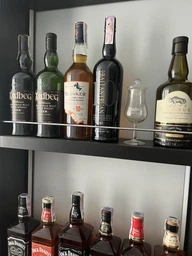 Віскі Ardbeg 10 років витримки 0.7 л 46% (5010494195286) фото від покупців 3