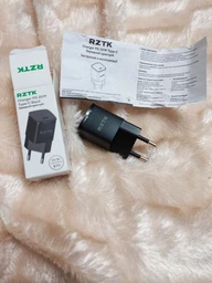 Зарядний пристрій RZTK Charger PD 20W Type-C Black фото від покупців 2
