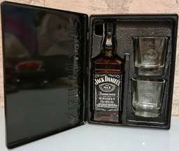 Теннесси Виски Jack Daniel's 0.7 л 40% в металлической коробке с 2-мя бокалами (5099873045855) фото от покупателей 10