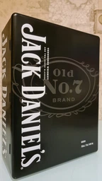 Теннесси Виски Jack Daniel's 0.7 л 40% в металлической коробке с 2-мя бокалами (5099873045855) фото от покупателей 8