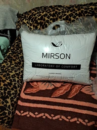Набор антиаллергенный MirSon EcoSilk Супер Теплый №1660 Eco Light White (одеяло + подушки 50х70 среднии) (2200002655118) фото от покупателей 1
