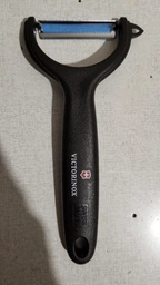 Овощечистка Victorinox для томатов и киви 145 мм Зеленый (7.6079.4) фото от покупателей 5